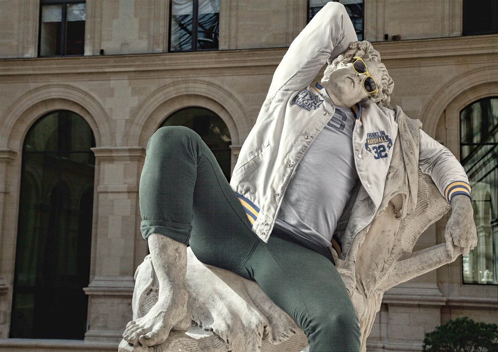 Leo Caillard - Hipsters In Stone 